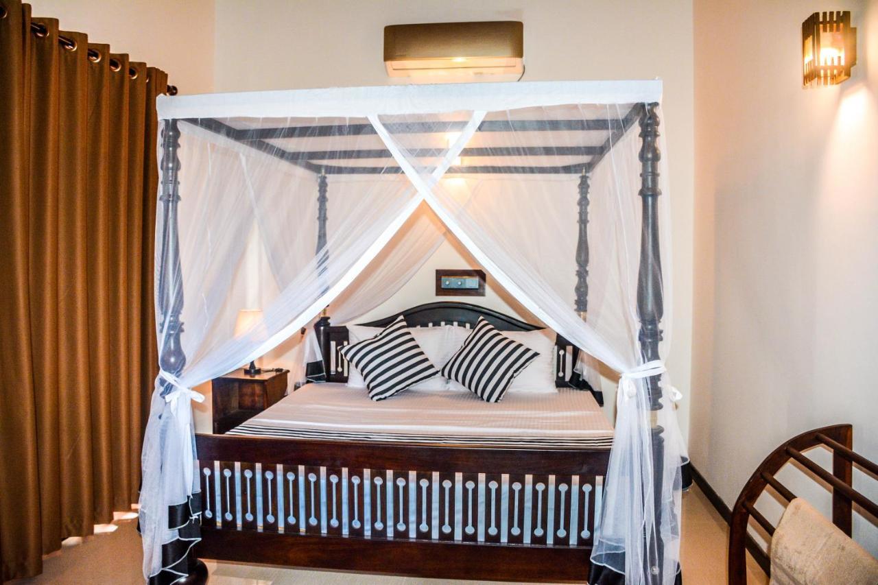 Janu Homestay Tangalle Eksteriør bilde