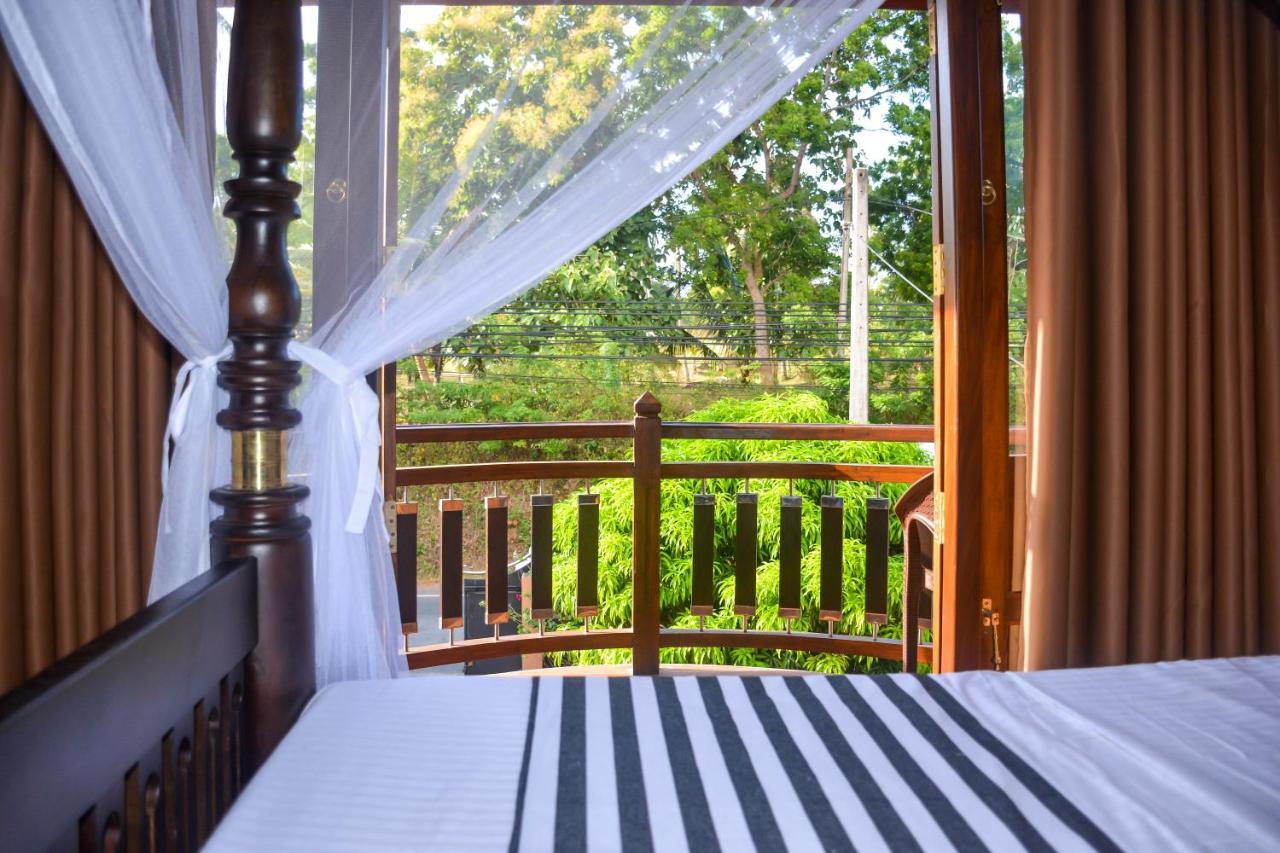Janu Homestay Tangalle Eksteriør bilde