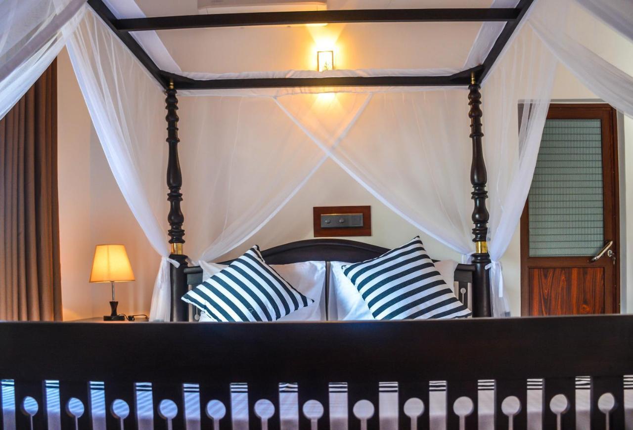 Janu Homestay Tangalle Eksteriør bilde
