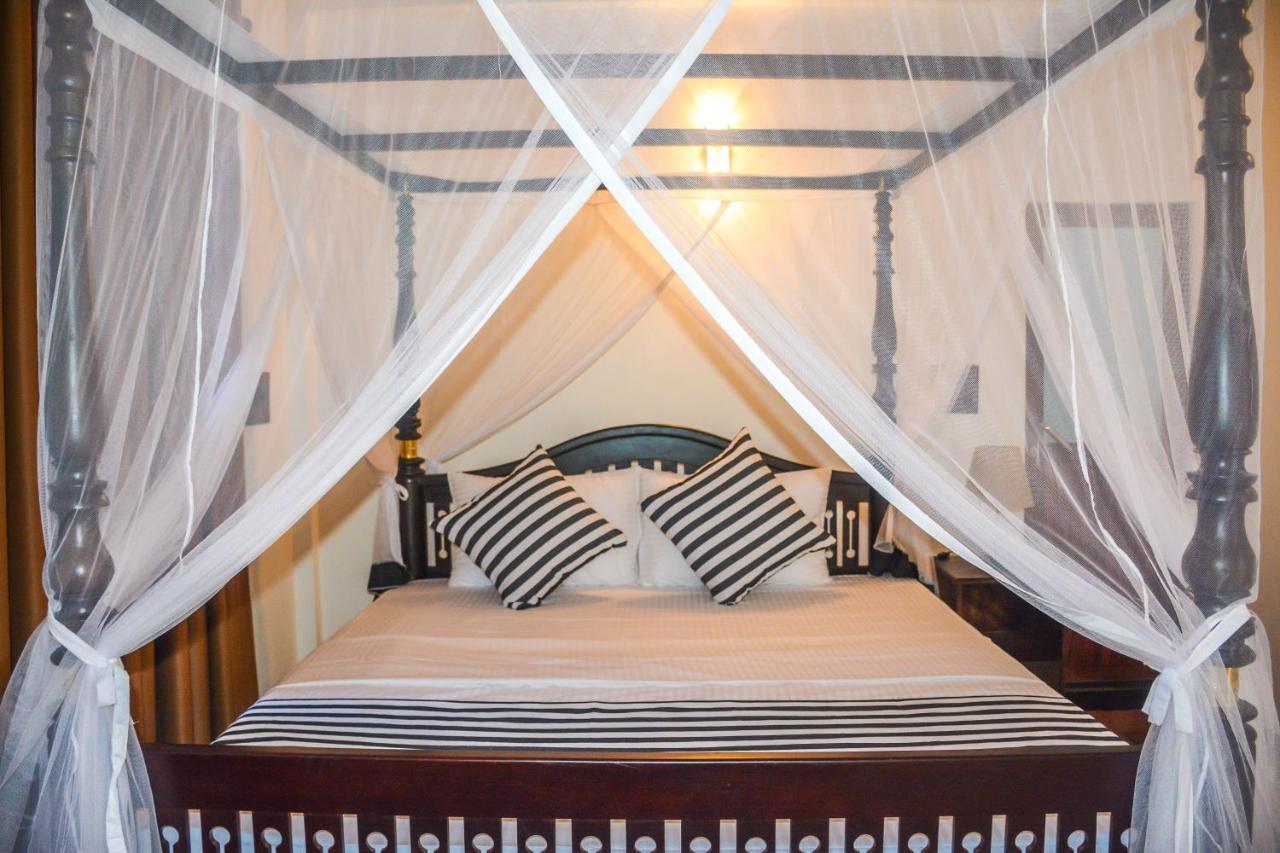 Janu Homestay Tangalle Eksteriør bilde