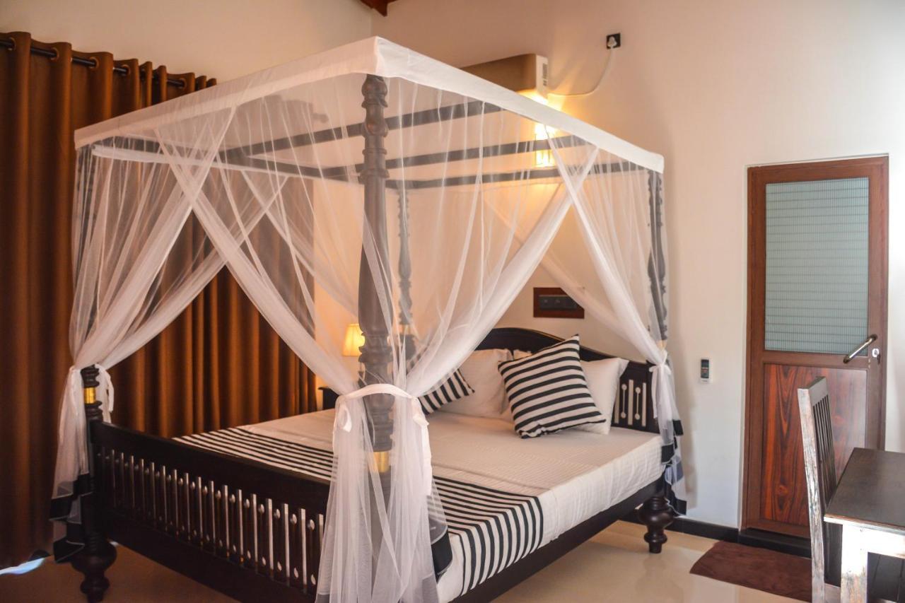 Janu Homestay Tangalle Eksteriør bilde
