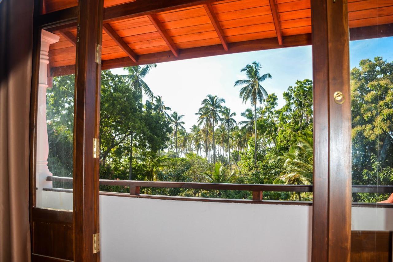 Janu Homestay Tangalle Eksteriør bilde