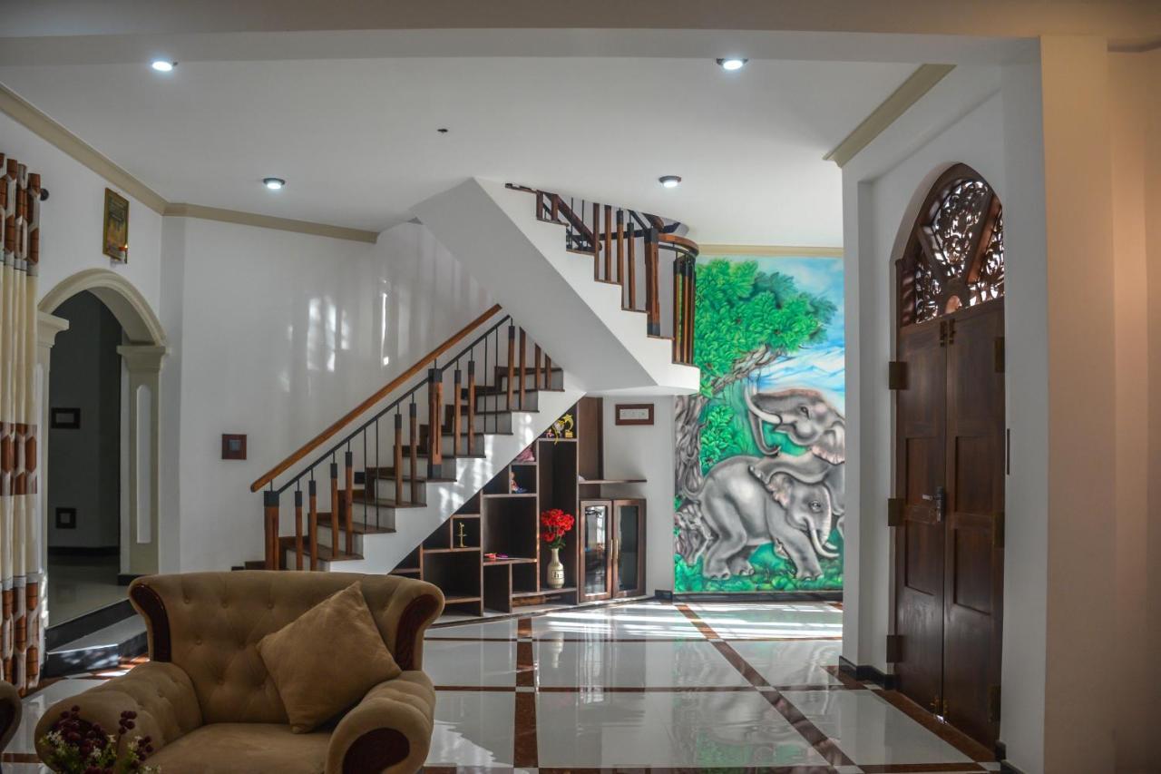 Janu Homestay Tangalle Eksteriør bilde