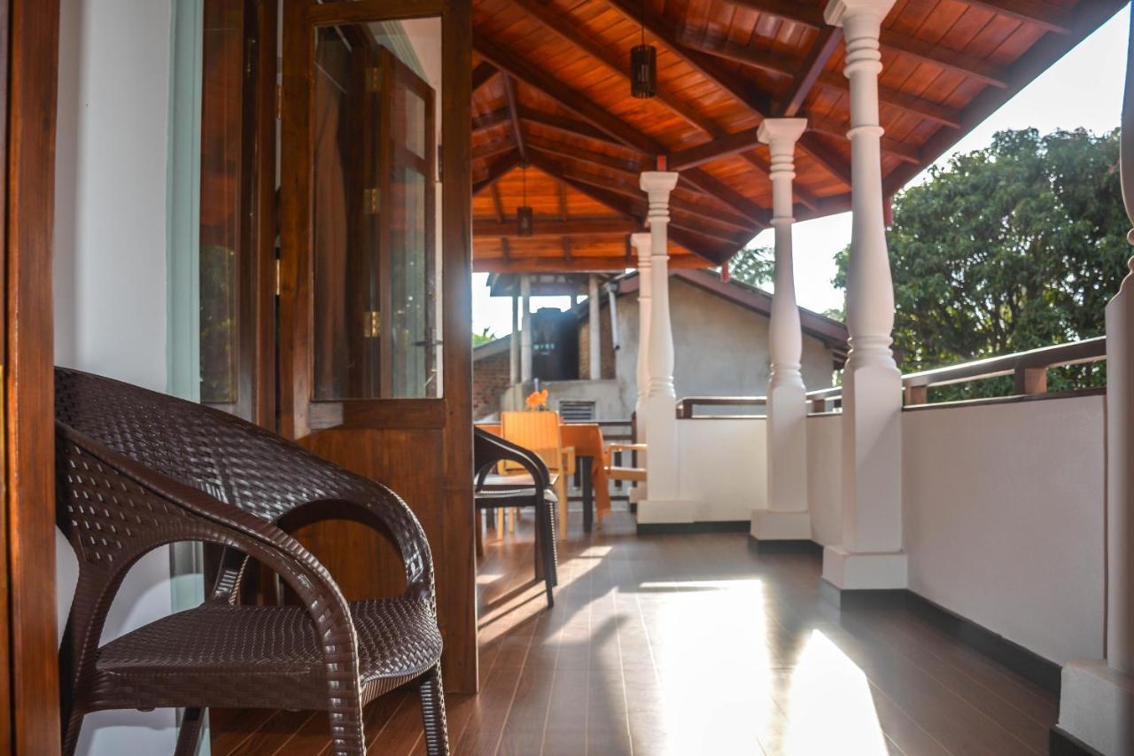 Janu Homestay Tangalle Eksteriør bilde