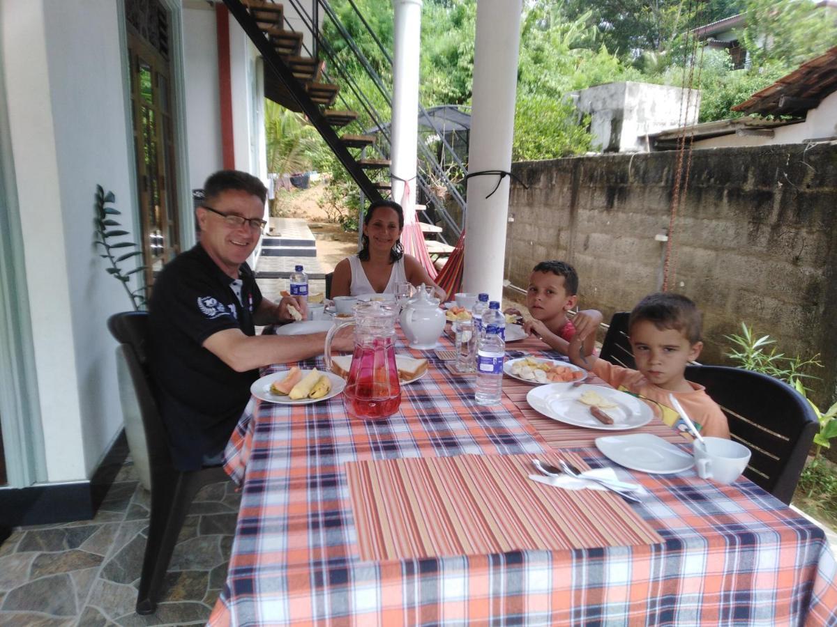 Janu Homestay Tangalle Eksteriør bilde
