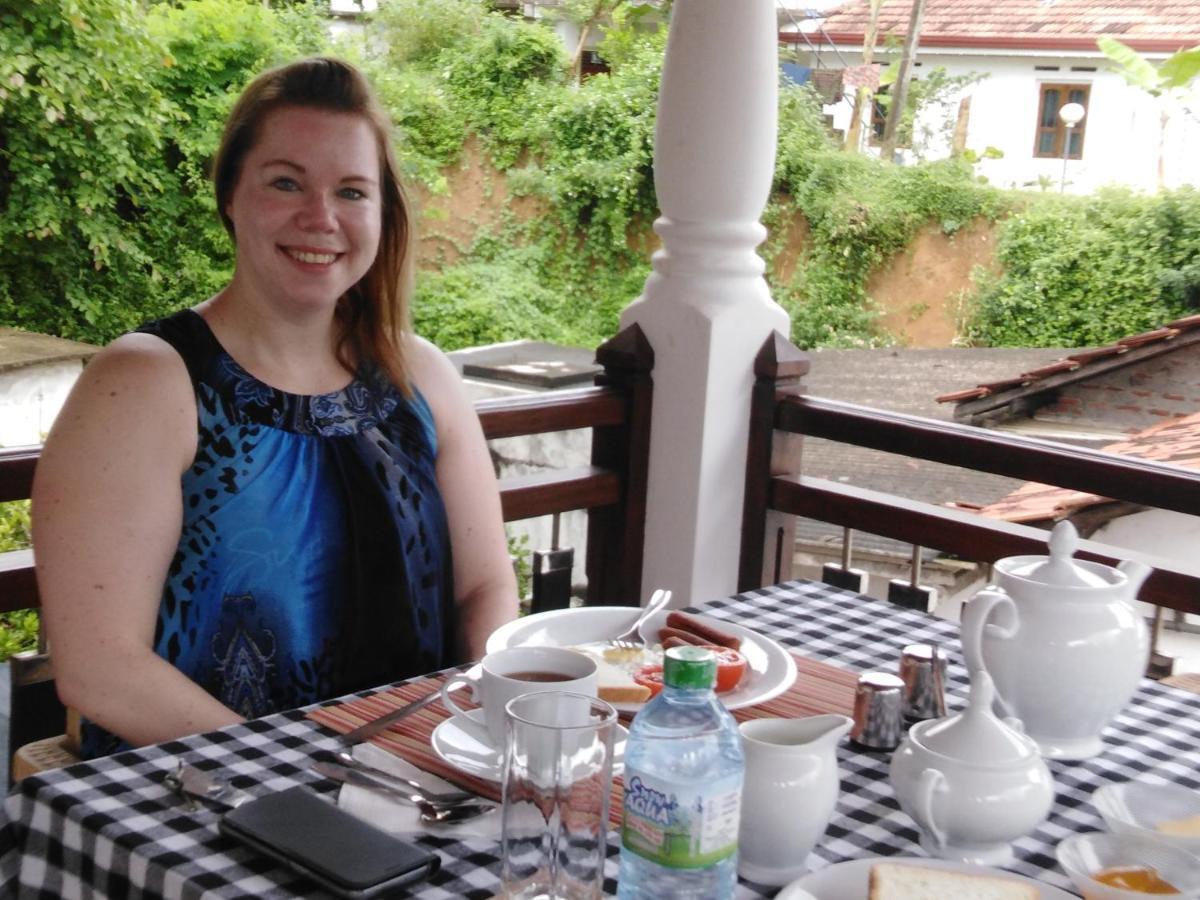 Janu Homestay Tangalle Eksteriør bilde